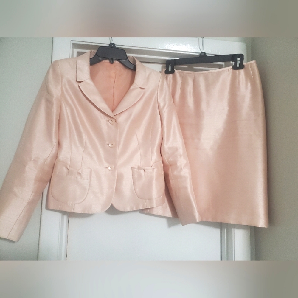 Pink skirt suit